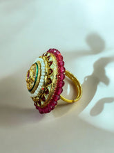 Ethnic ring